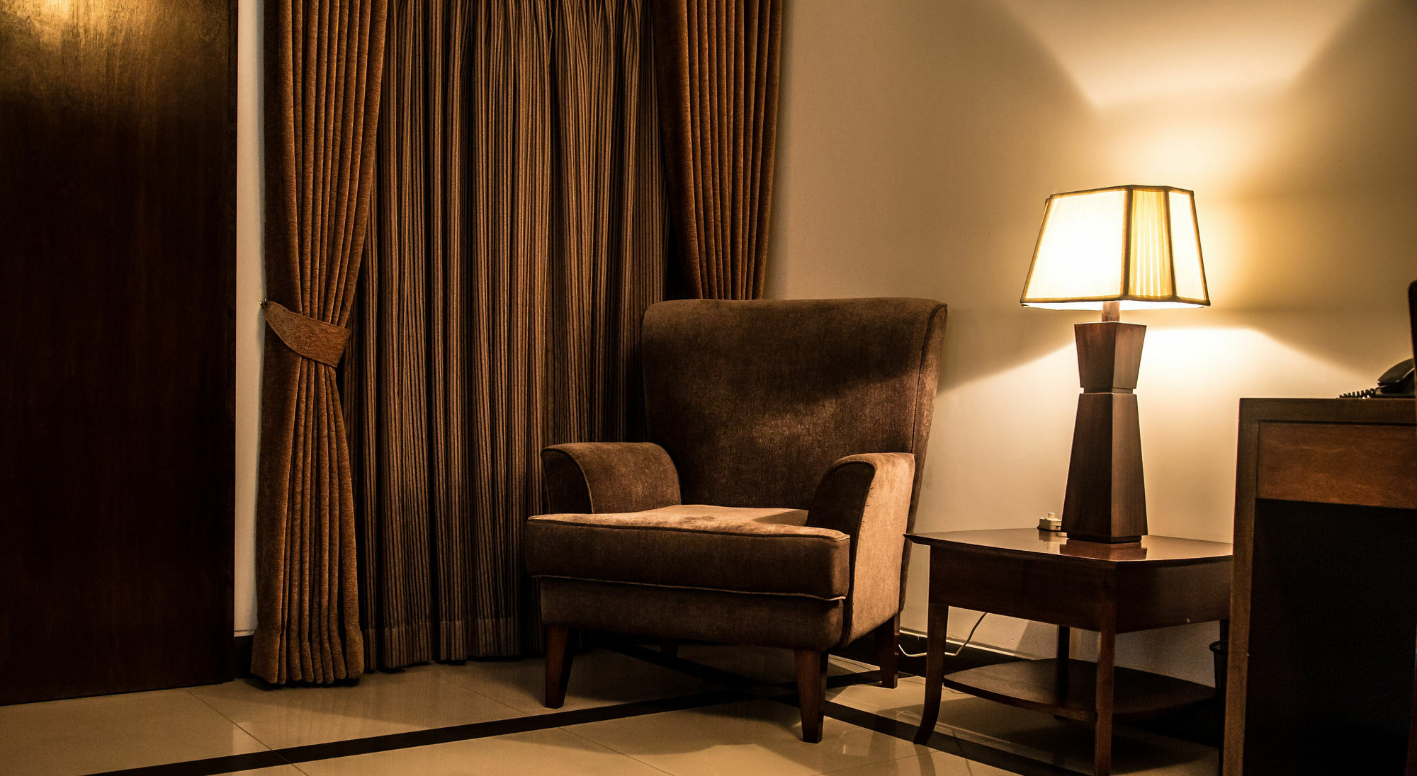 แองเคอเรจ - เดอะ เรสซิเดนซ์ Hotel ธากา ภายนอก รูปภาพ